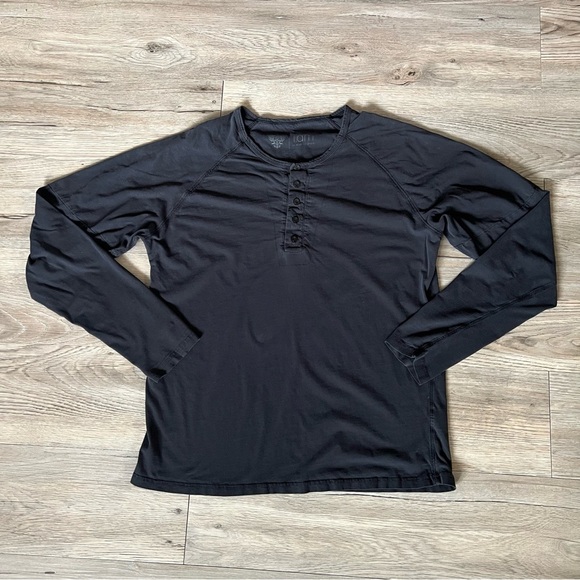Men's Black Long Sleeve Henley Shirt - Picture 1 of 4